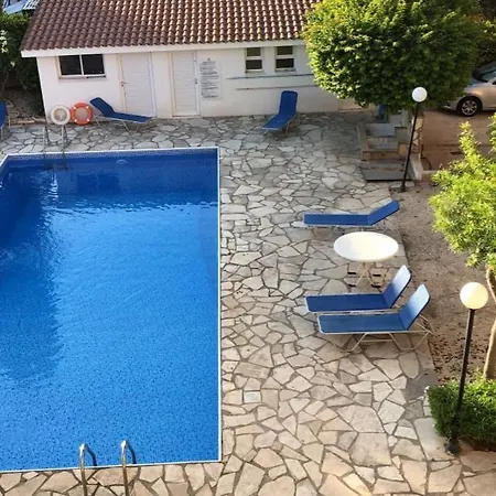 Charming In Fantastic Location Appartement *